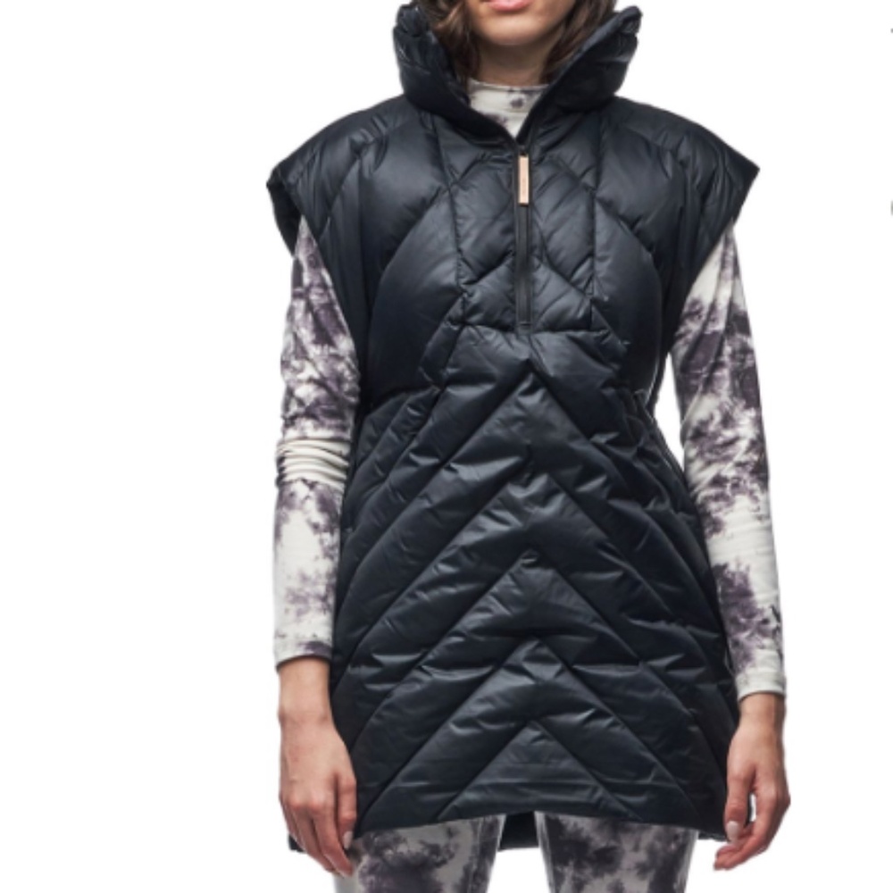 NEW✨Indyeva Selimut 1/4 Zip Down Insulated Sleeveless Poncho - Women's
